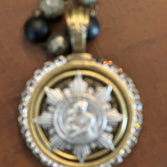 French Kande Medallion Necklace - Picture 3 of 4